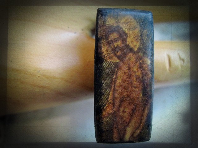 Mister. Icon on Wooden Ring.