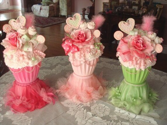 Reserve Balance for RobynB2cute 10 Cupcake Centerpieces From LaDeeDah2