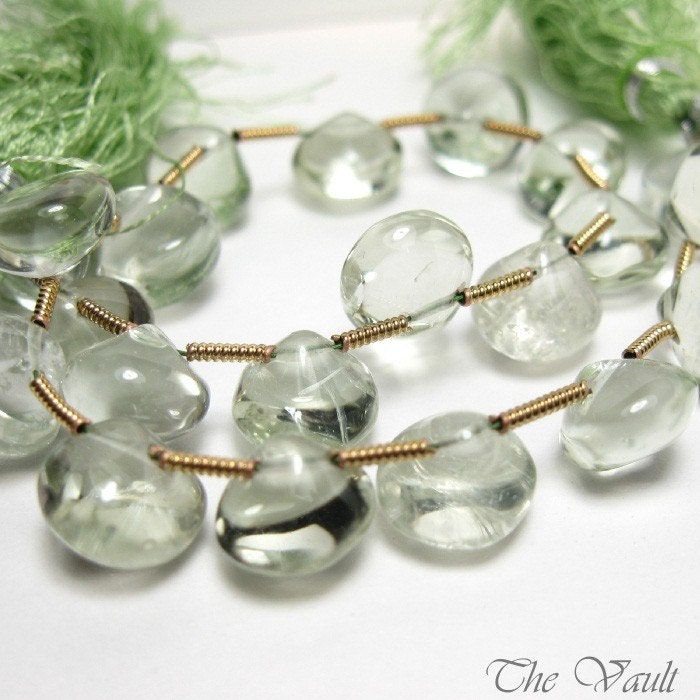 24 Prasiolite 6-8mm smooth onion briolettes
