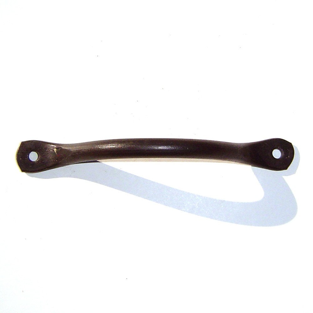 Forged Cabinet Hardware - med. handle 0601