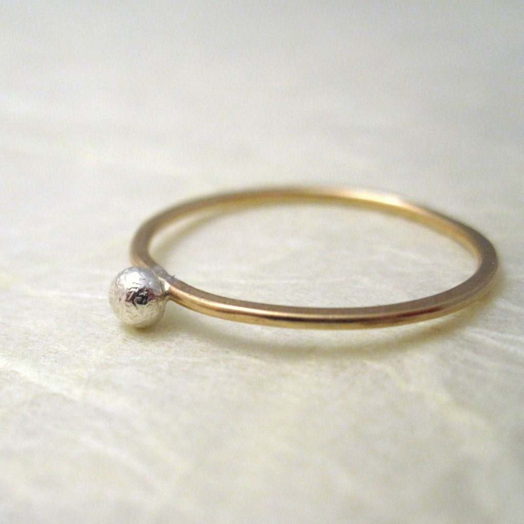 Little Dot Ring 1