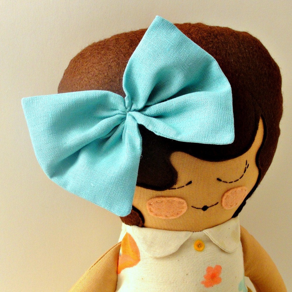 Flora - handmade cloth doll with linen bow