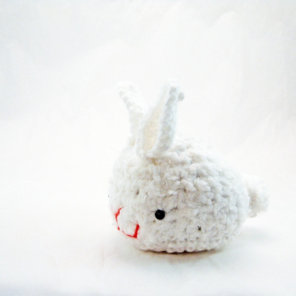 Mochi Rabbit Crocheted Amigurumi - White