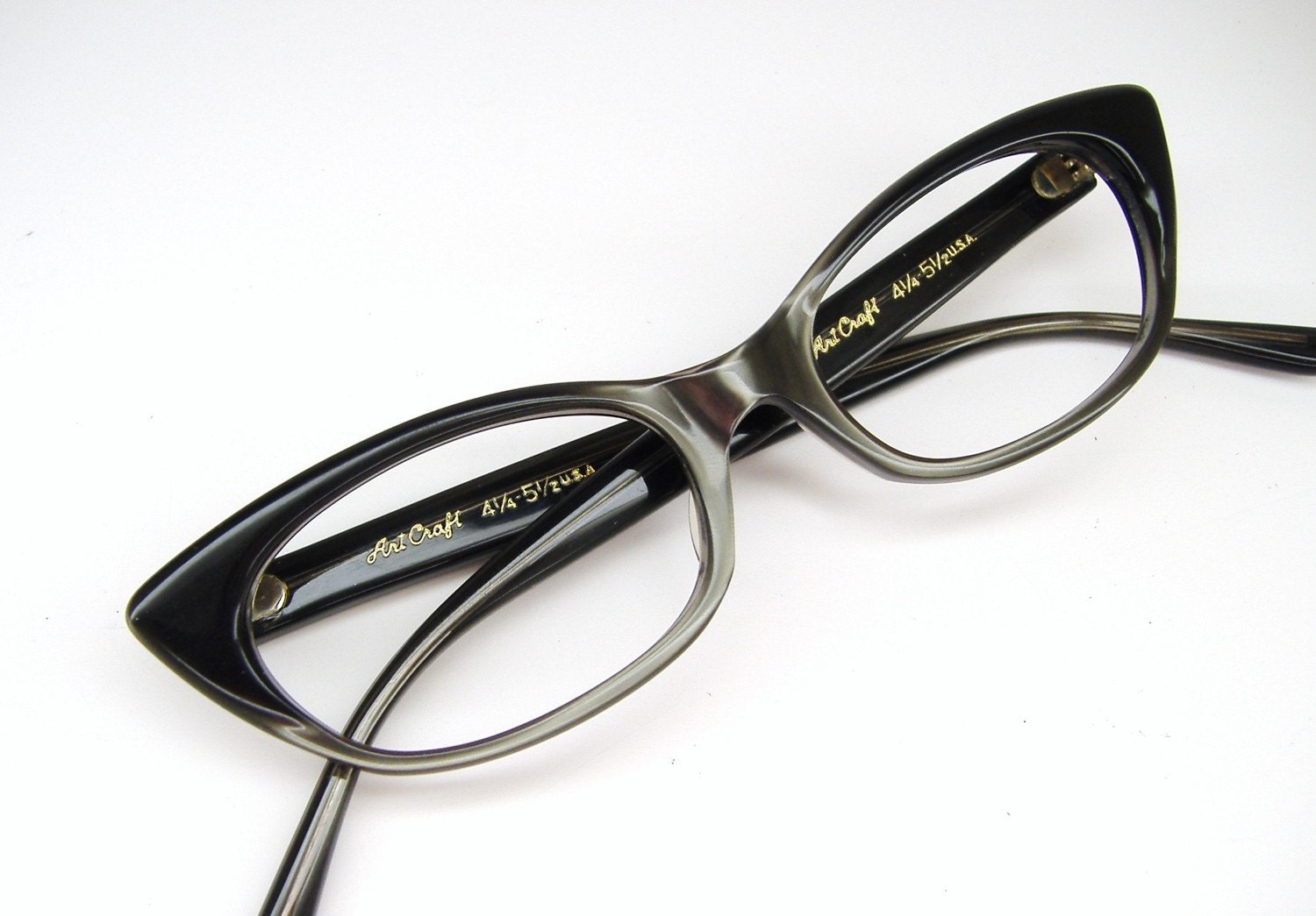 Vintage 50s Olive Cat Eye Frame Art Craft Never Worn