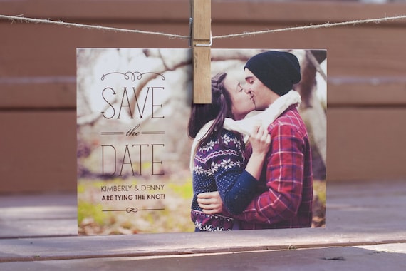 Save the date cards should be more relaxed than the more detailed and 