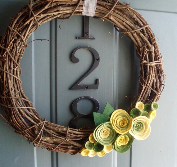 Grapevine Wreath Felt Handmade Door Wall Decoration - Greenbeans 12in