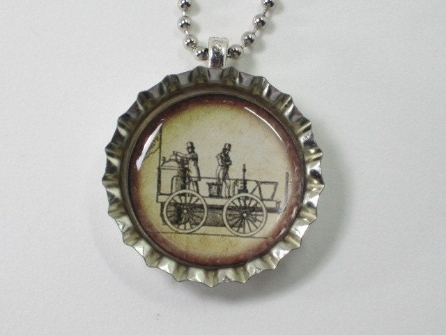 Bottlecap Necklace - Vintage Travel