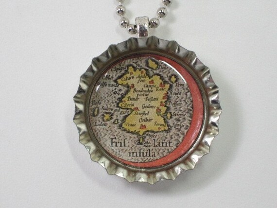 Bottlecap Necklace - Vintage Map