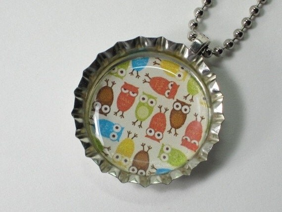 Bottlecap Necklace - Owl Collage