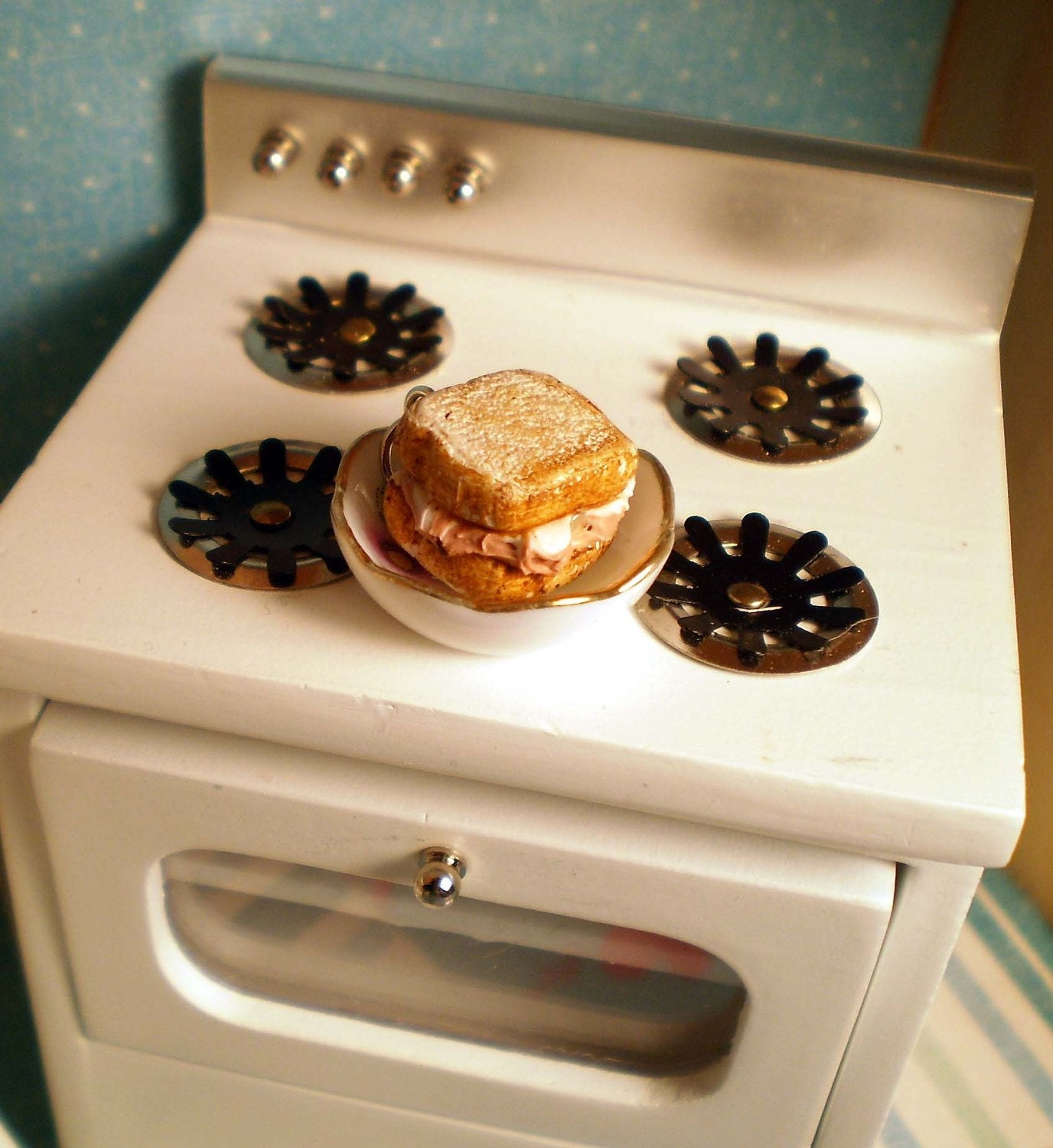 Fluffernutter Sandwich Necklace