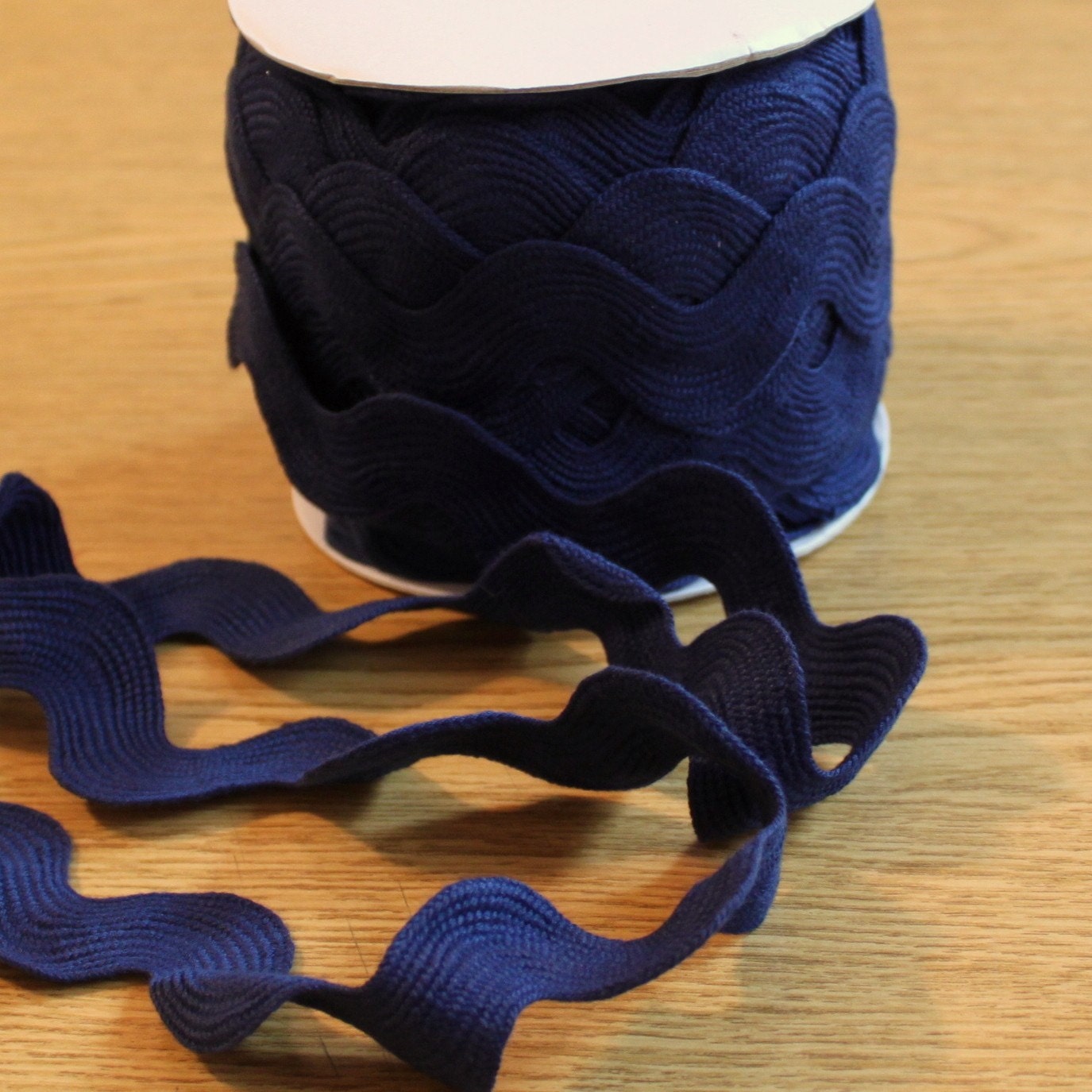 Jumbo Ric Rac in Navy Blue, 1 Yard