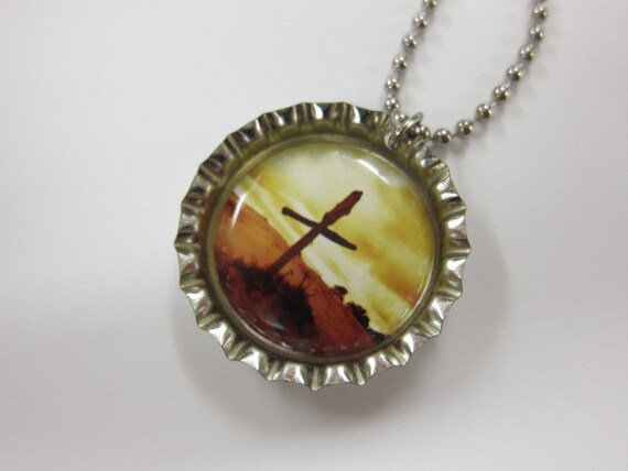 Bottlecap Necklace - Old Rugged CROSS
