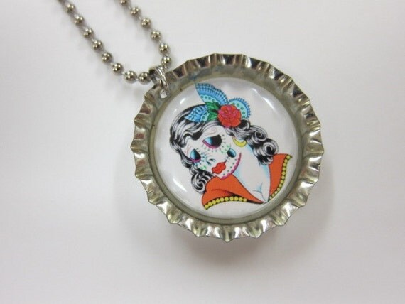 Bottlecap Necklace - Sugar Skull - Day of the Dead - Senorita