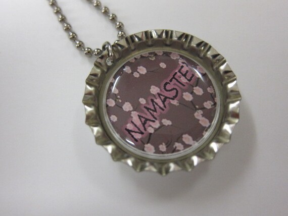 Bottlecap Necklace - Namaste on Floral Background