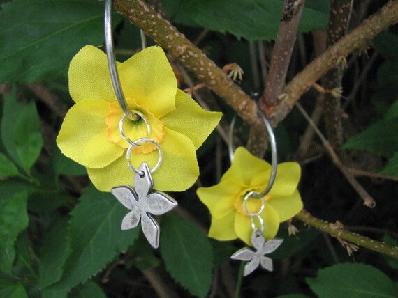 Yellow daffodil flower earrings