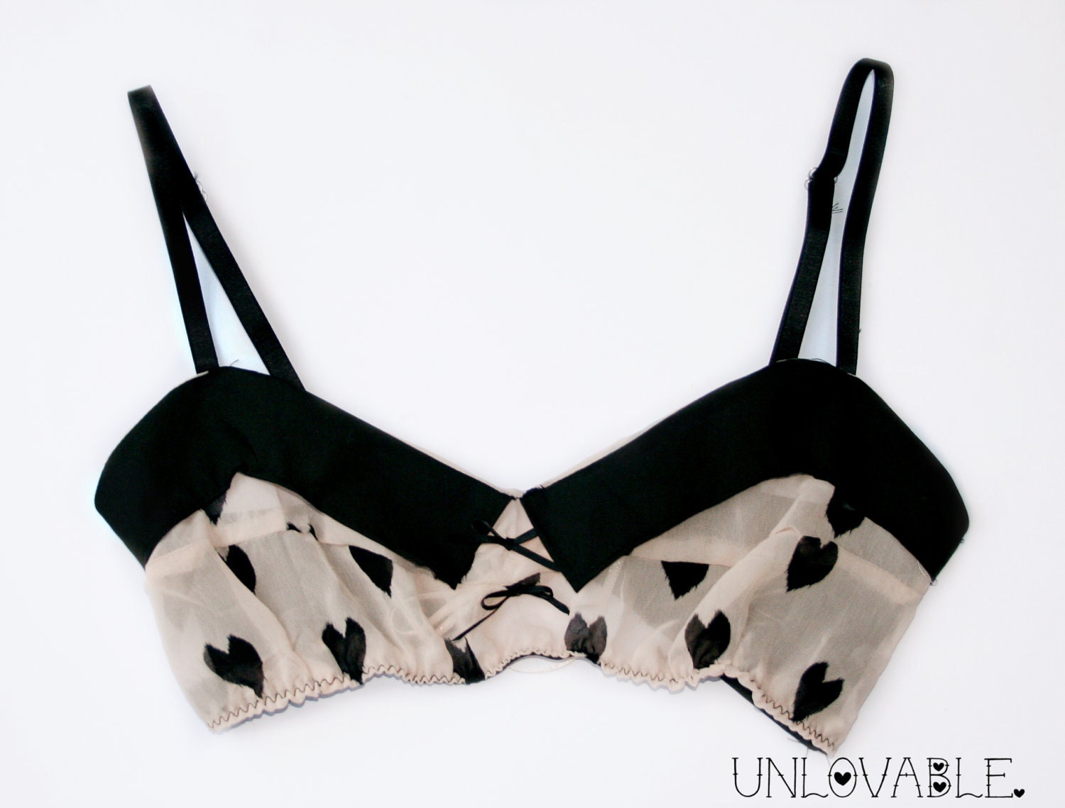 Pretty tuxedo style pin up bralette. Customisable and available in many colours and sizes.