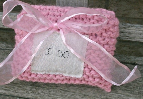 Handknit RingBearer Pillow with words I DO in Blossom....Pick COLOURS to match your wedding....