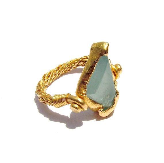 22K gold, Silky Aqua marine free form ring twisted wires rope band