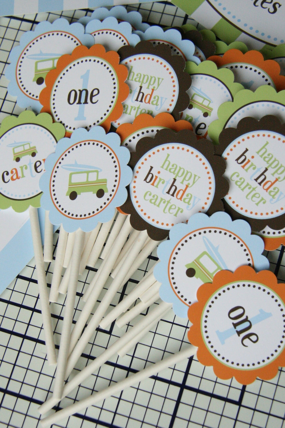 Vintage Surf Party Collection - Printable Party Circles - The TomKat Studio