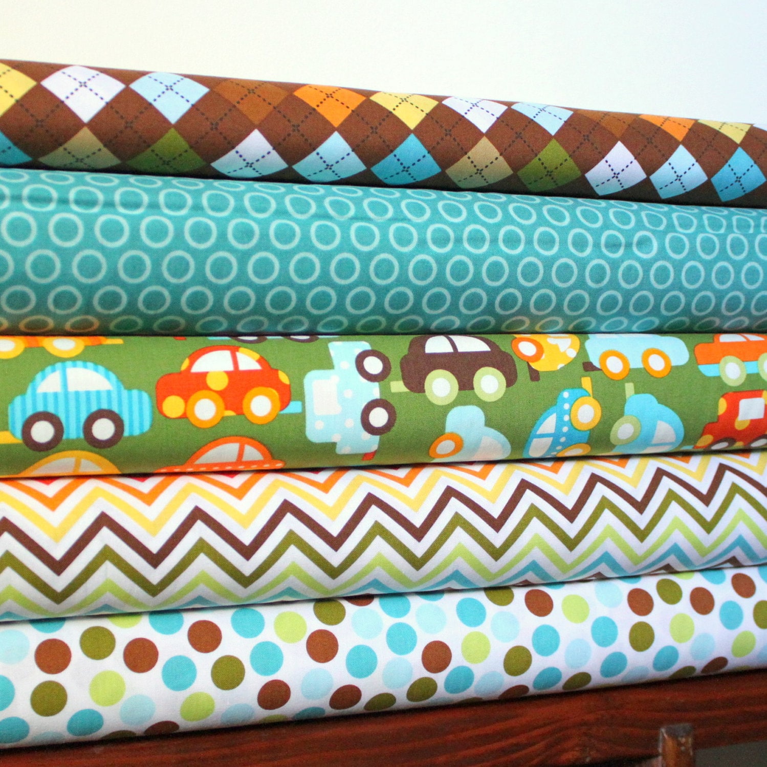 Ready Set Go By Ann Kelle for Robert Kaufman Lime Car Organic Cotton, Fat Quarter Yard Bundle, 5 Prints, 5 Fat Quarters Total.