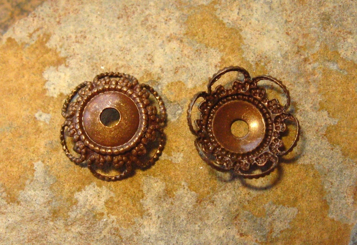 4 10mm Fancy Bead Caps Trinity Vintage Patina -  Trinity Brass