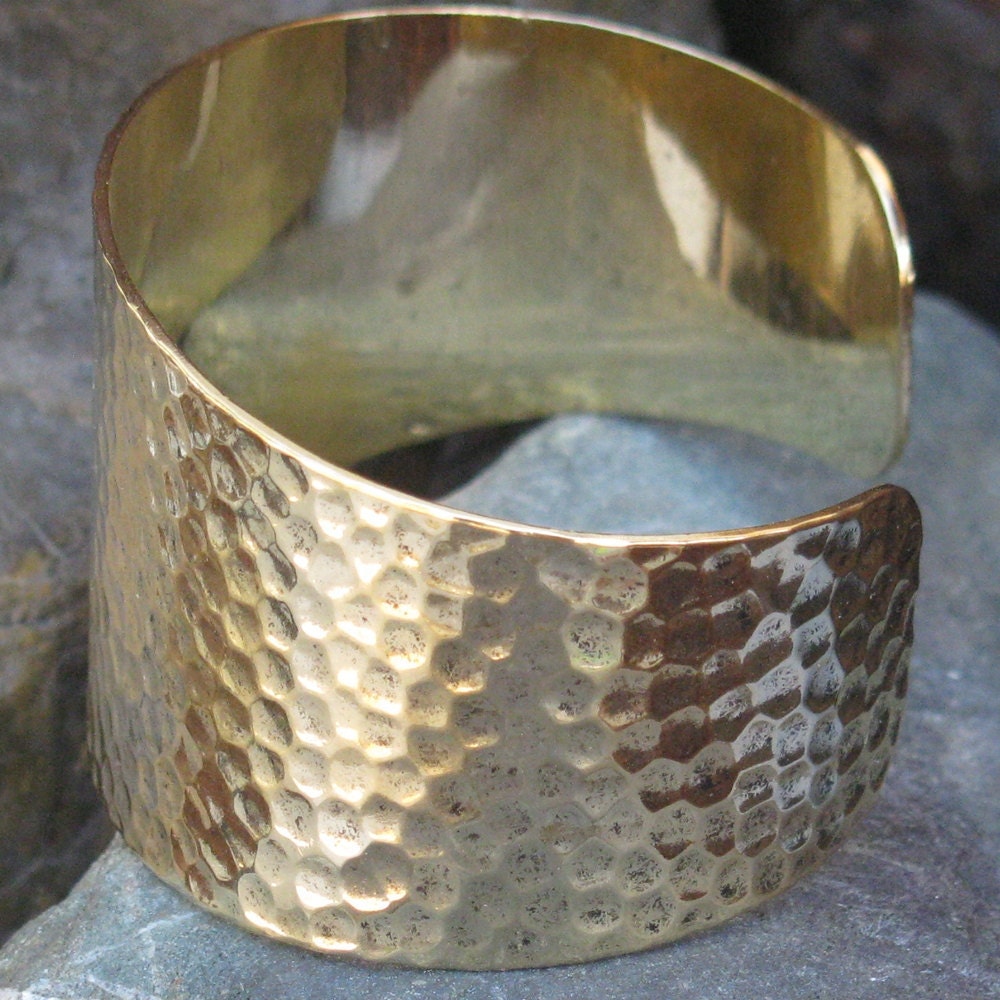 1 Antique Gold Cuff Bracelet Blank Jewelry Supplies 1128