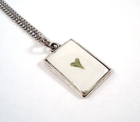 pressed leaf resin pendant