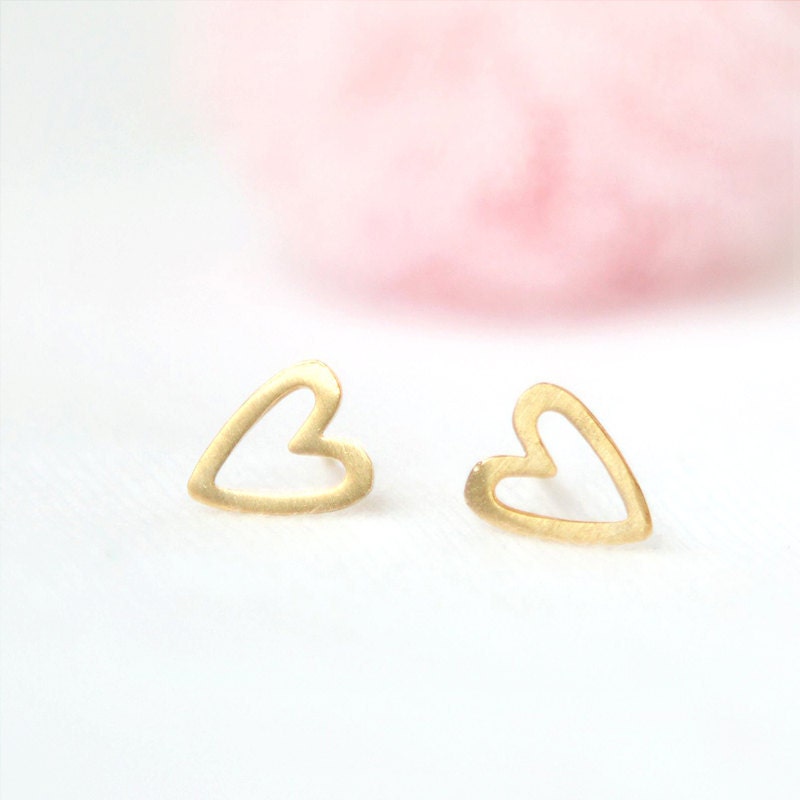 Heart Earrings by Laonato