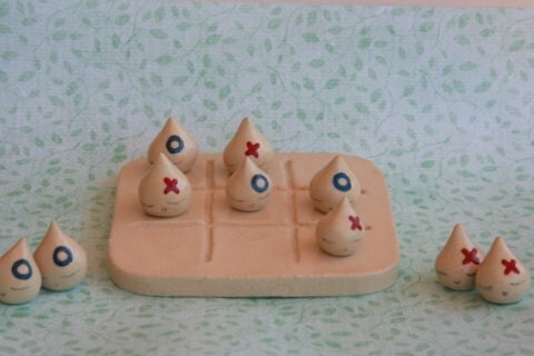 Tiny Ghosties Loves Tic Tac Toe Game Set