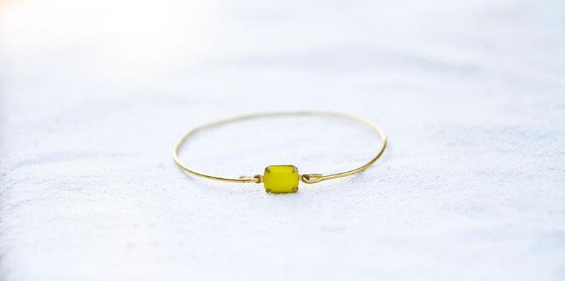Yellow Vintage Set Stone Bangle