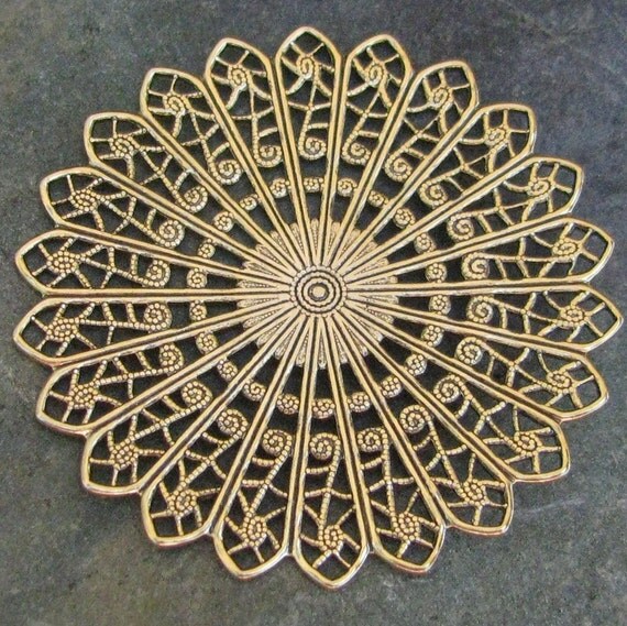 6 Antique Gold Victorian Filigree Jewelry Findings 363