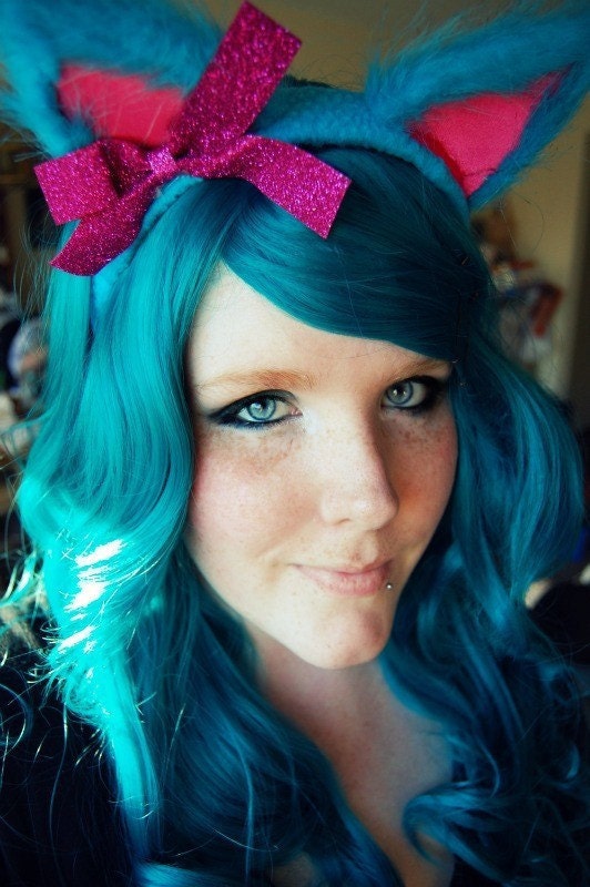 Teal Scene Hair