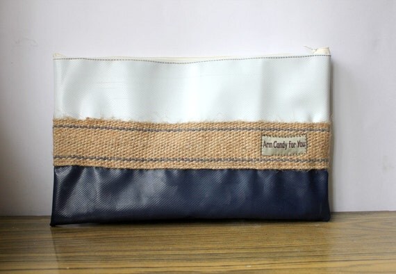 Men Toiletry case White & Blue Vinyl waterproof zippered