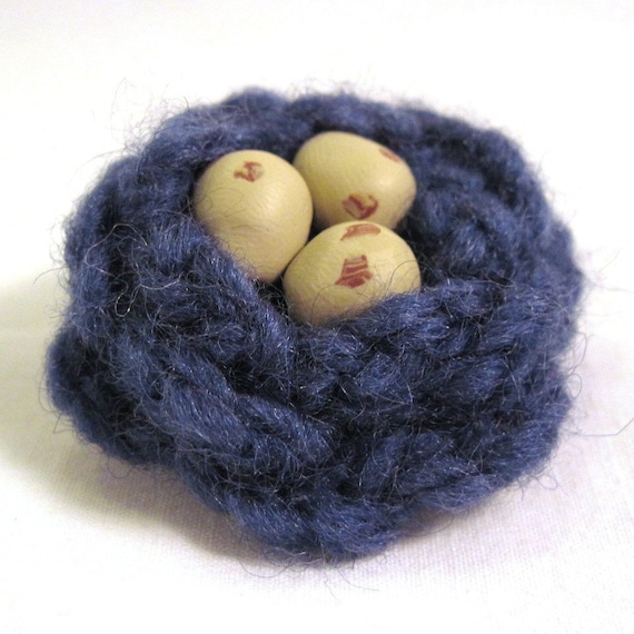 Birdnest Brooch Pin Blue with Three Eggs Crochet Christmas Gift