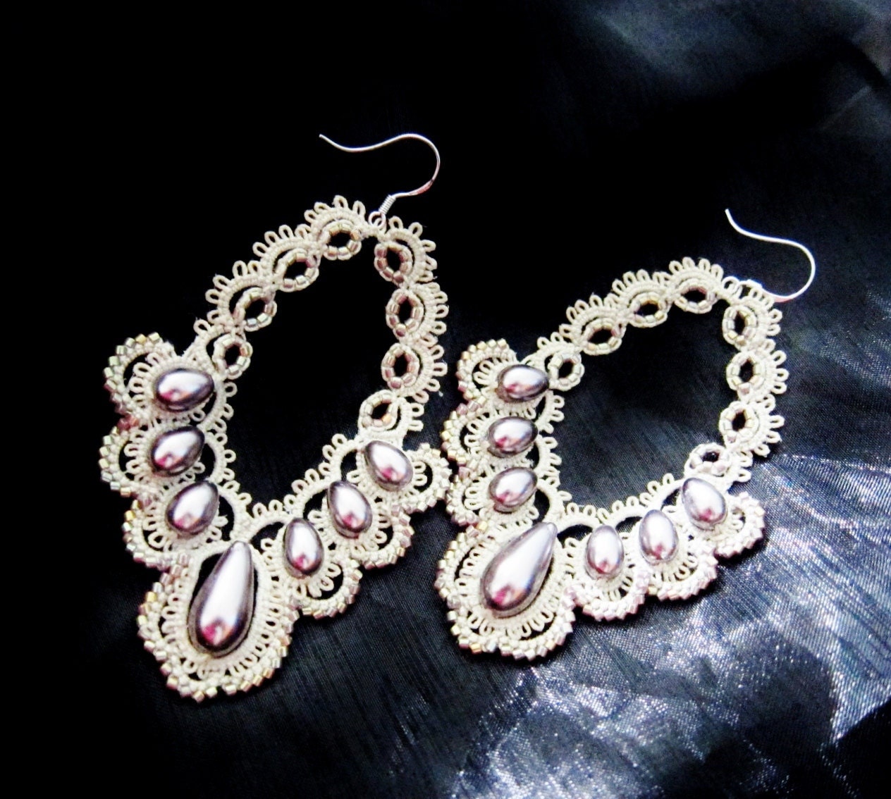 tatting earrings tatted lace pearls teardrops erg097