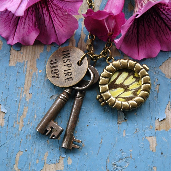 Inspire necklace