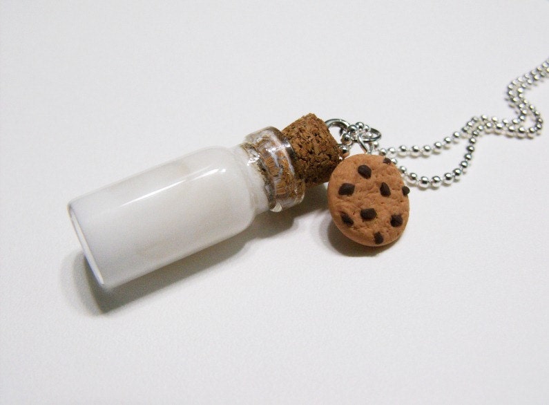 Milk and cookie Pendant