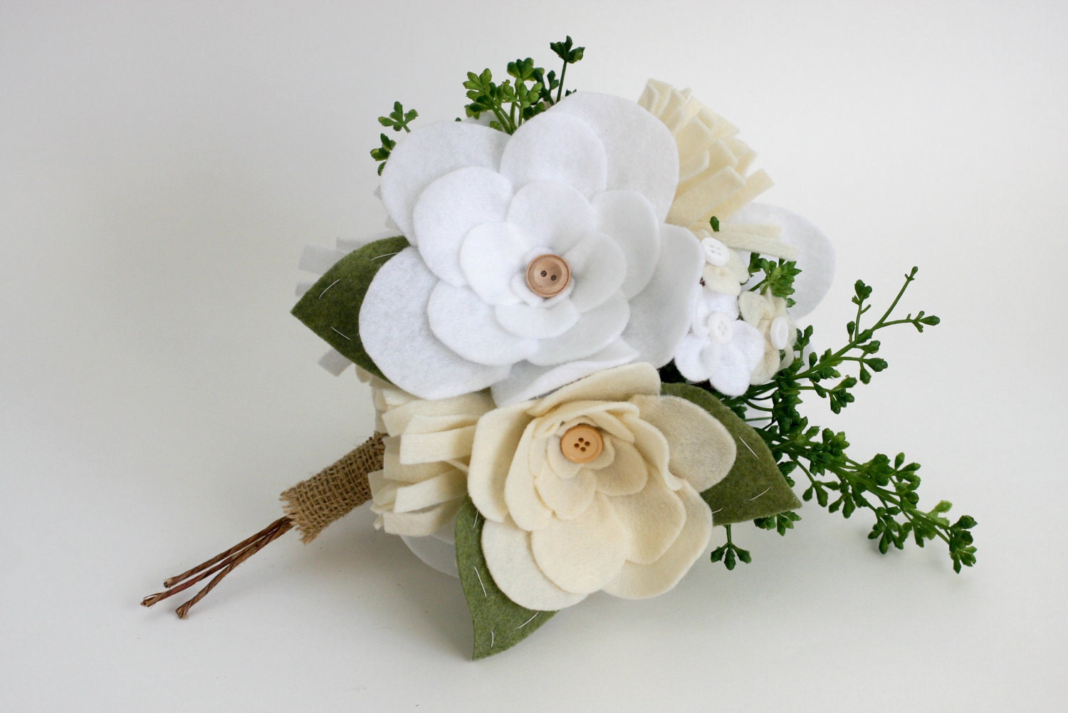 Personalizado Bouquet-Sweet irrisório-flores de feltro botões fio enrolado casca e ramos verdes