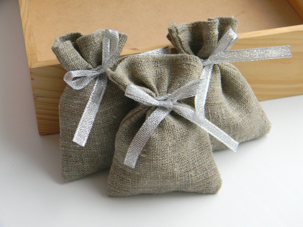 SET OF 20 Natural Rustic Linen Eco Wedding Favors Bag with silver ribbon