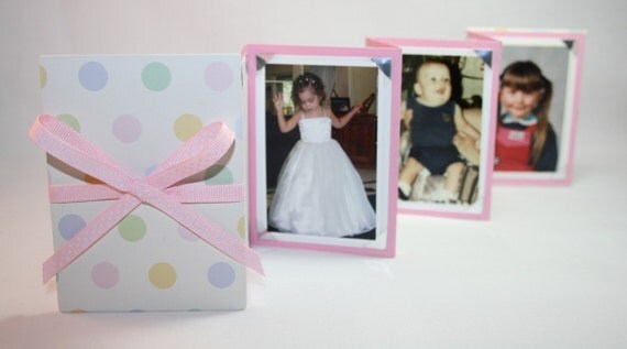 Brag Book Photo Album - Accordion - Mini wallet size - Pastel Polka Dots