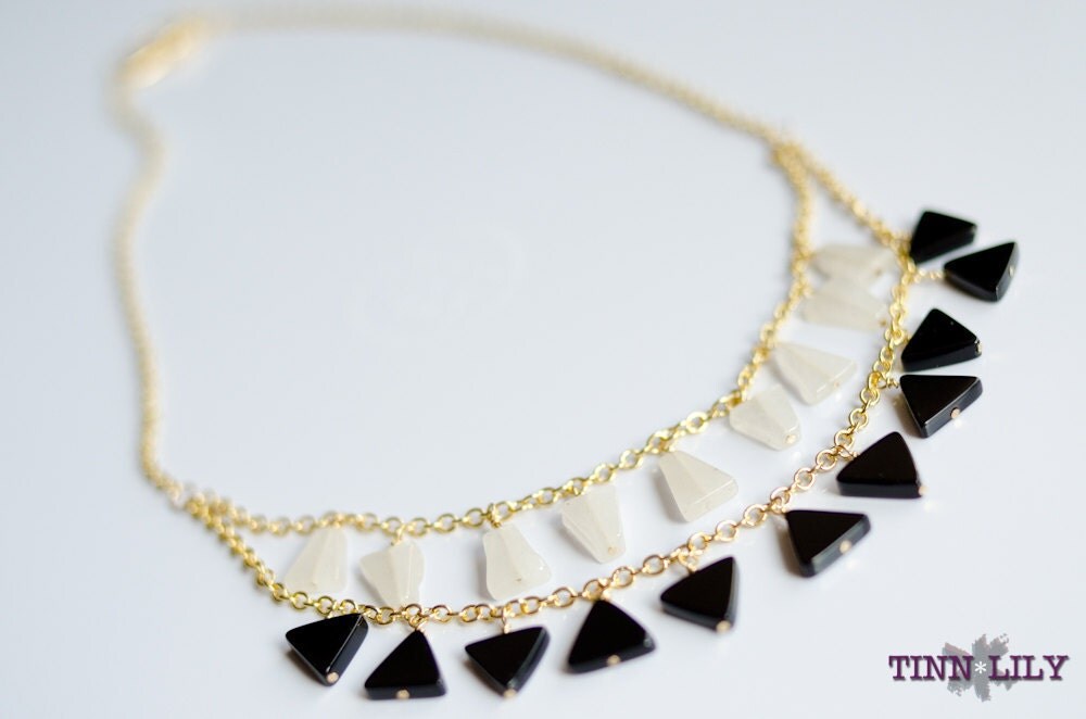 TINNLILY Quartz and Onyx Layered Necklace