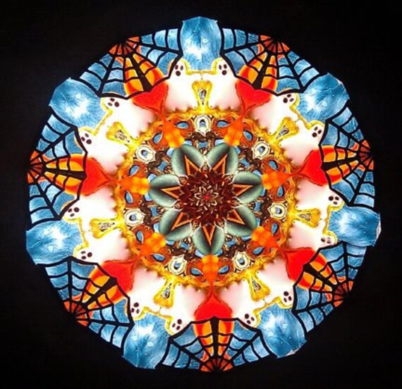 BOO - Limited edition Halloween Kaleidoscope