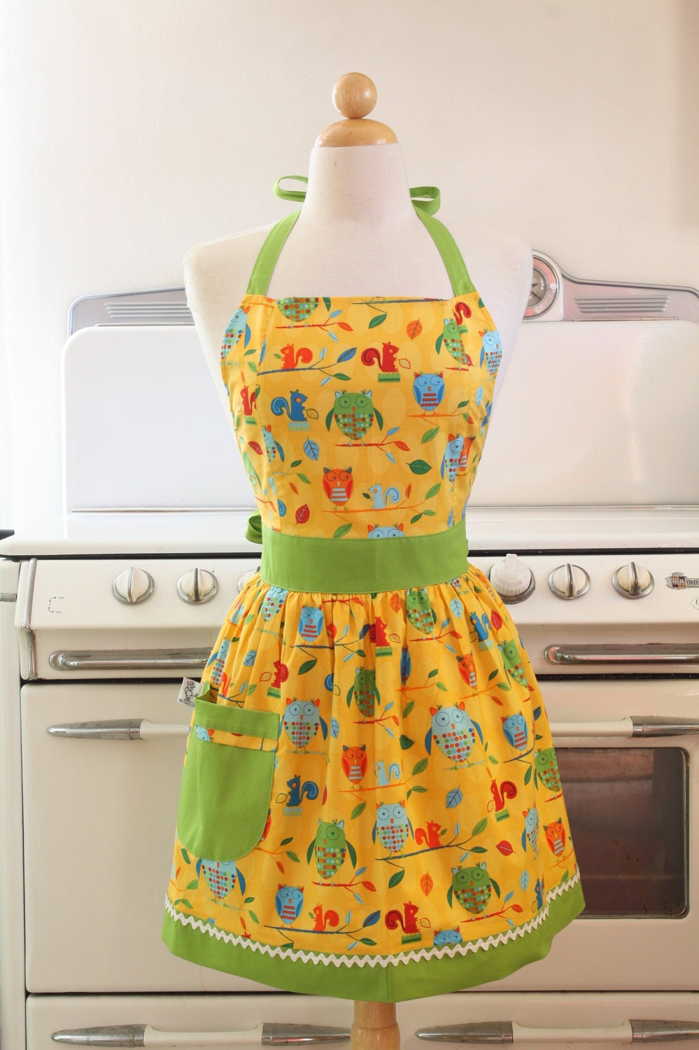Retro Apron Squirrels and Owls Vintage Inspired Full Apron - CHLOE