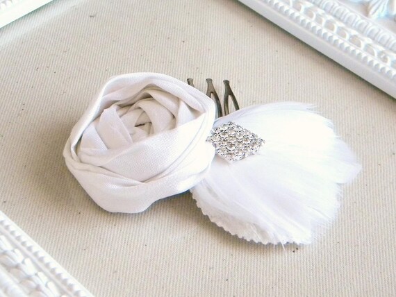 White Feather Hair Comb Vintage Style Wedding Occasion Accesory with Rhinestones Silk Rosette  Flower and Feathers
