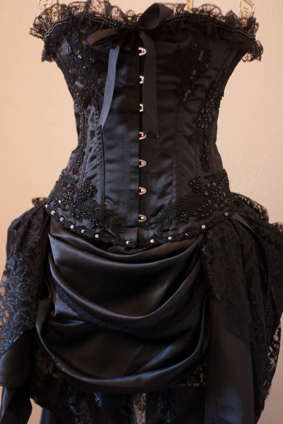 BLACK GYPSY - Steampunk Black Burlesque Corset Costume