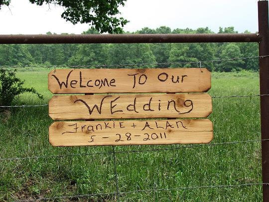 Country Wedding Sign Welcome to our Wedding personialized with your