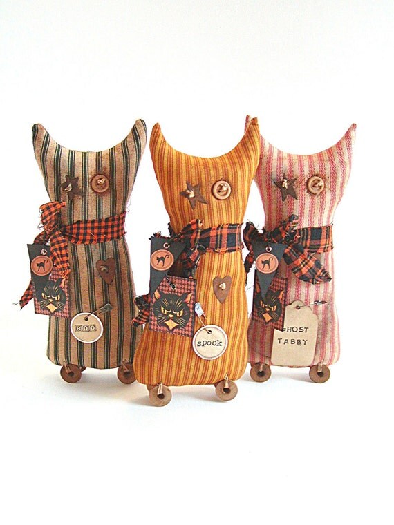 Cat Shelf Sitters, Halloween, Cat, Primitive Shelf Sitter, Ticking Fabric, Green, Mustard, Red, Primitive, Trio, thecattsuglybabies