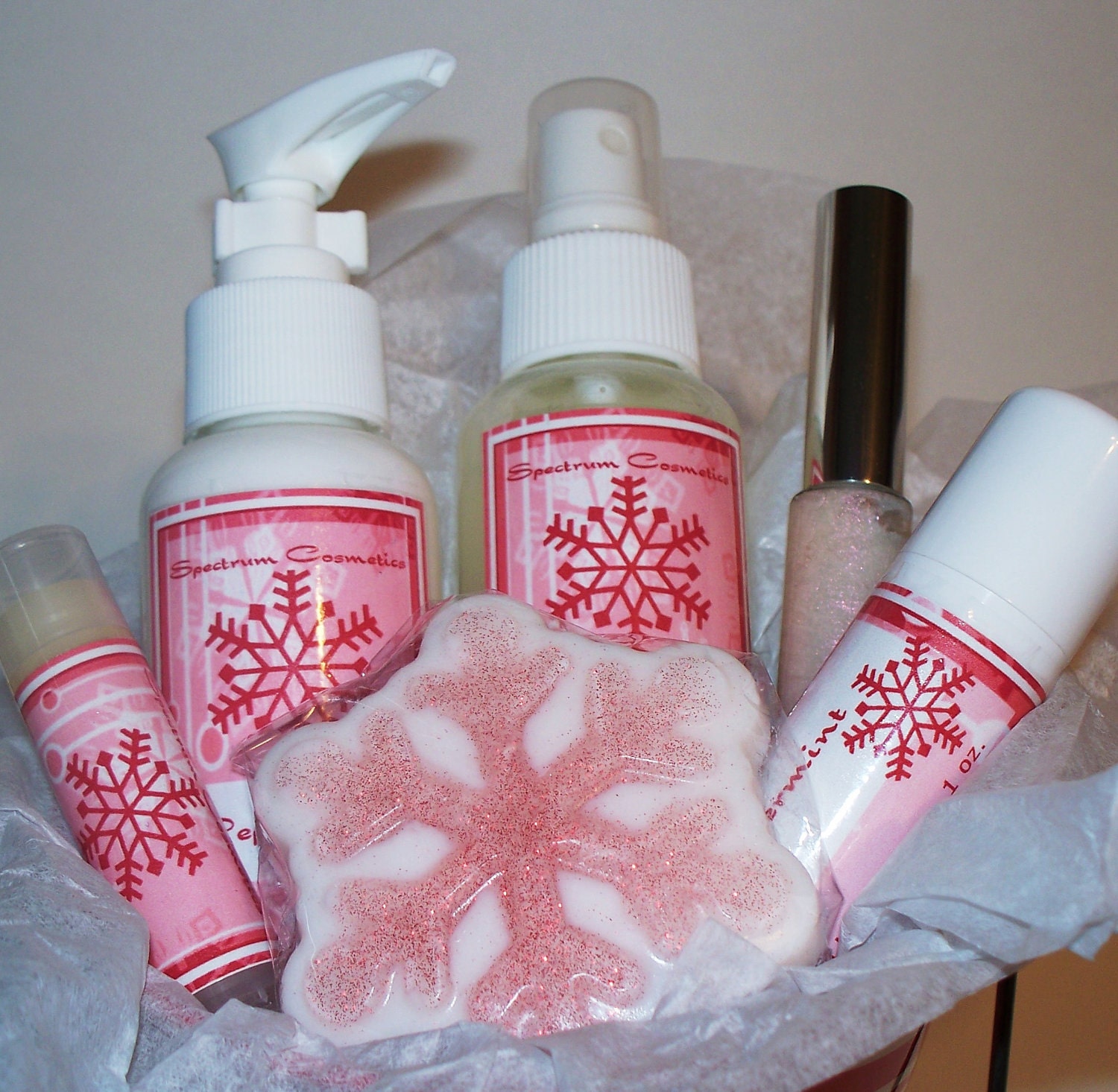 PEPPERMINT Gift Basket Bath and Body Red and White Set