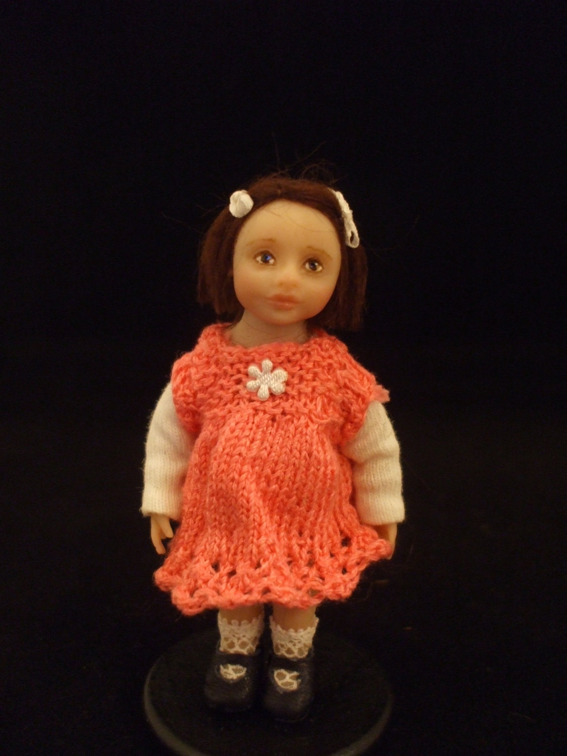 CDHM Artisan Julie Campbell, IGMA Artisan of Bellabelle Dolls, OOAK hand sculpted 1:12 scale Child Doll