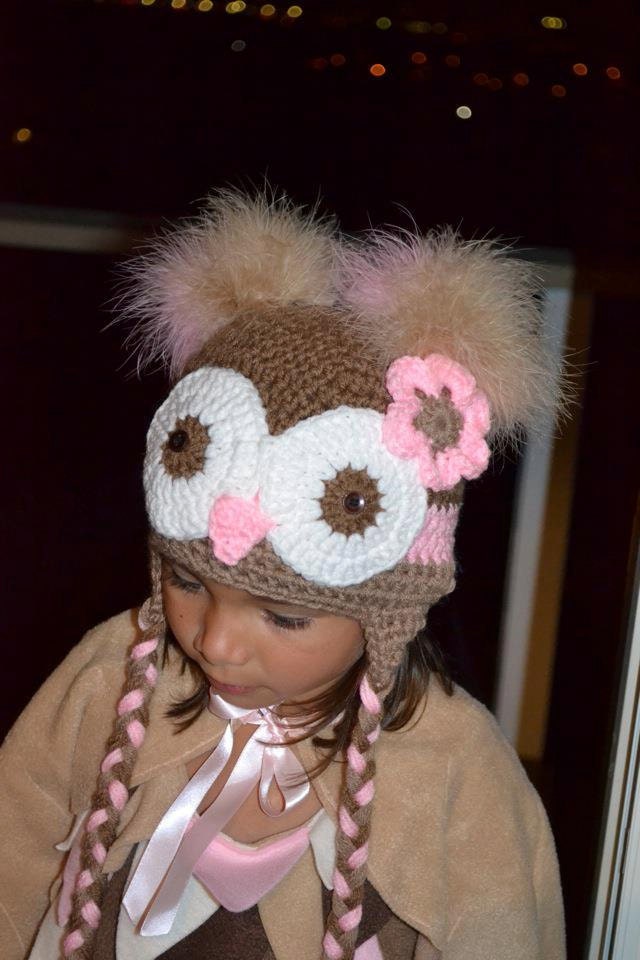 Size Newborn Owl Hat with Feather Poofs